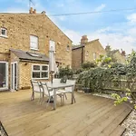 2 Bed Apartment In The Heart Of Chiswick